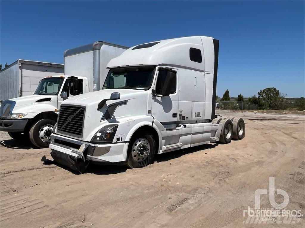 Volvo VNL670 曳引機組件
