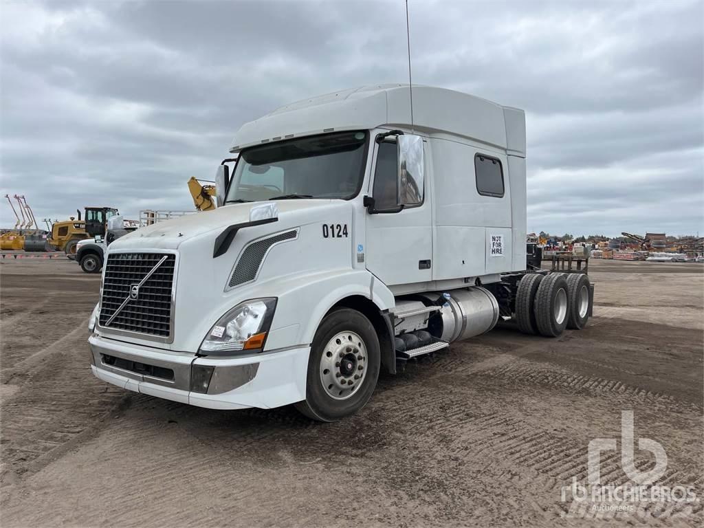 Volvo VNL730 曳引機組件