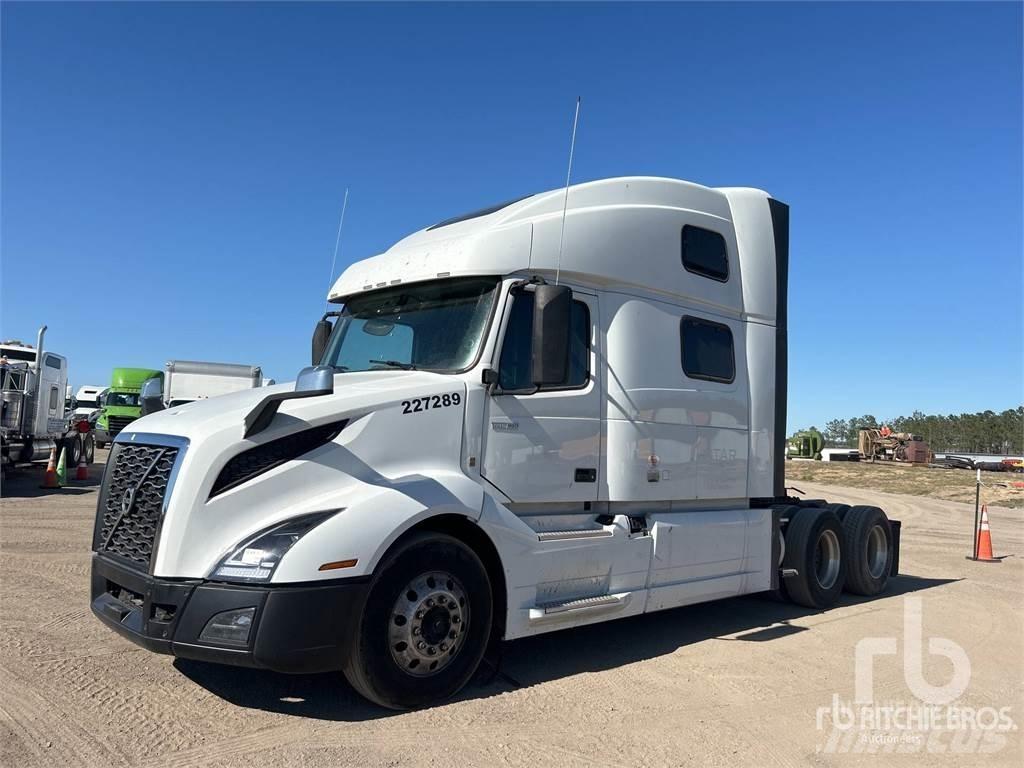 Volvo VNL860 曳引機組件