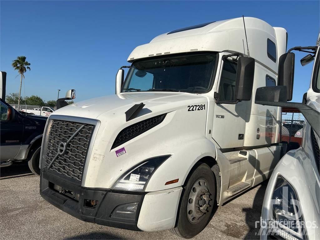 Volvo VNL860 曳引機組件