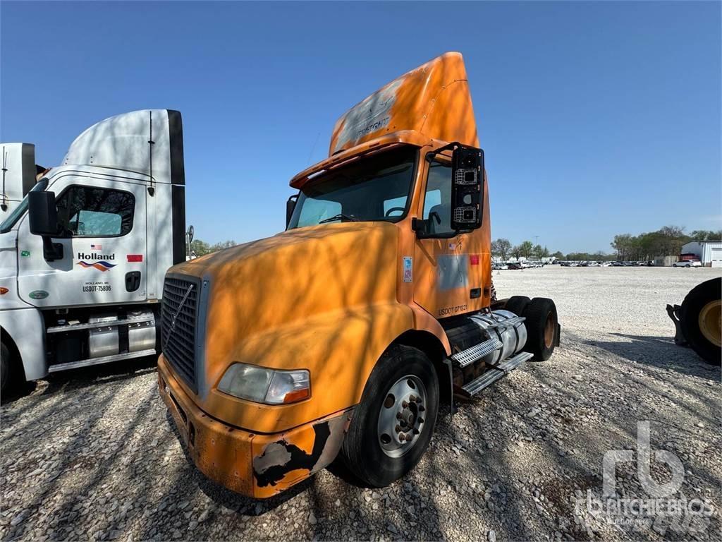 Volvo VNM 曳引機組件