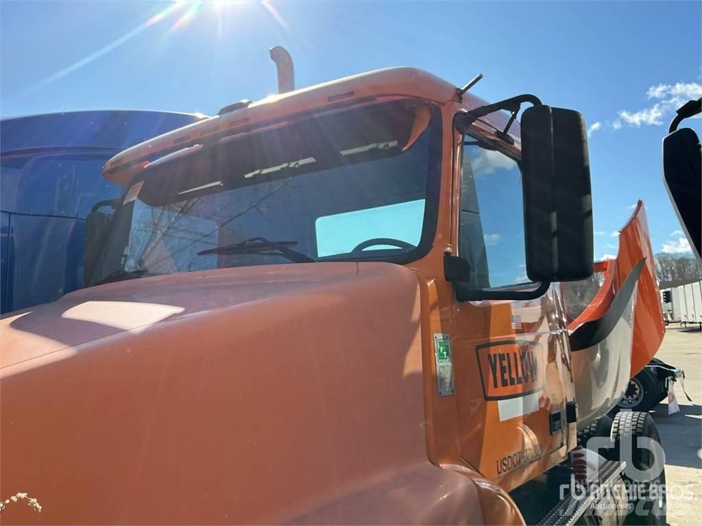 Volvo VNM 曳引機組件