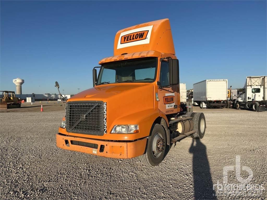 Volvo VNM200 曳引機組件