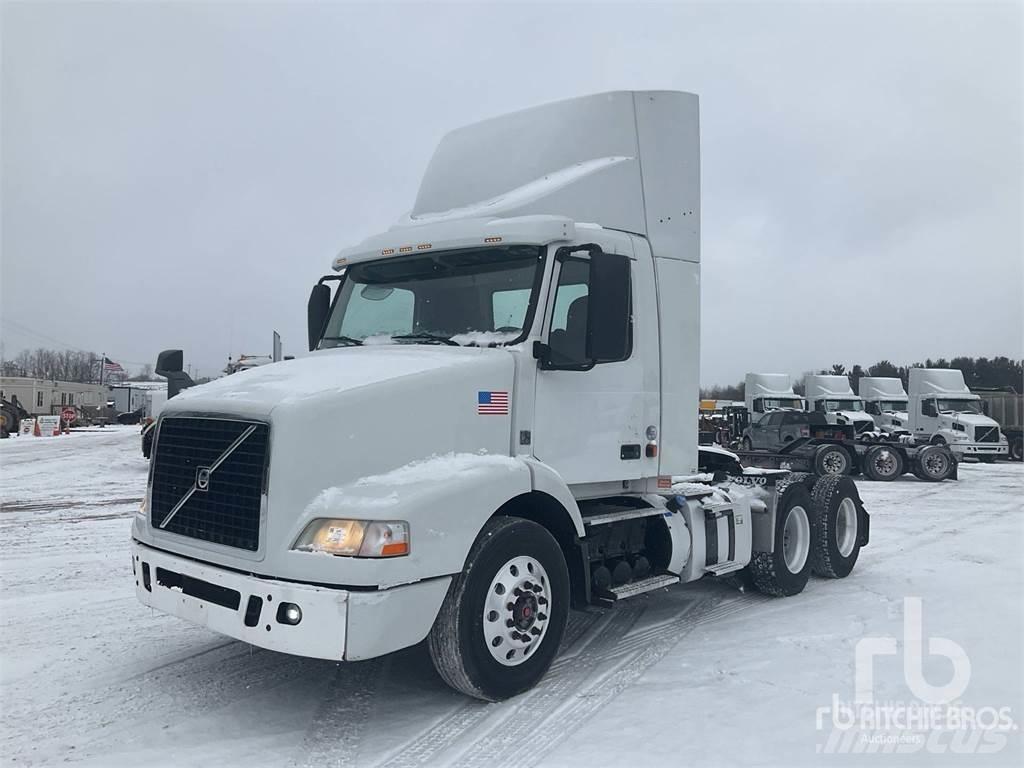 Volvo VNM300 曳引機組件