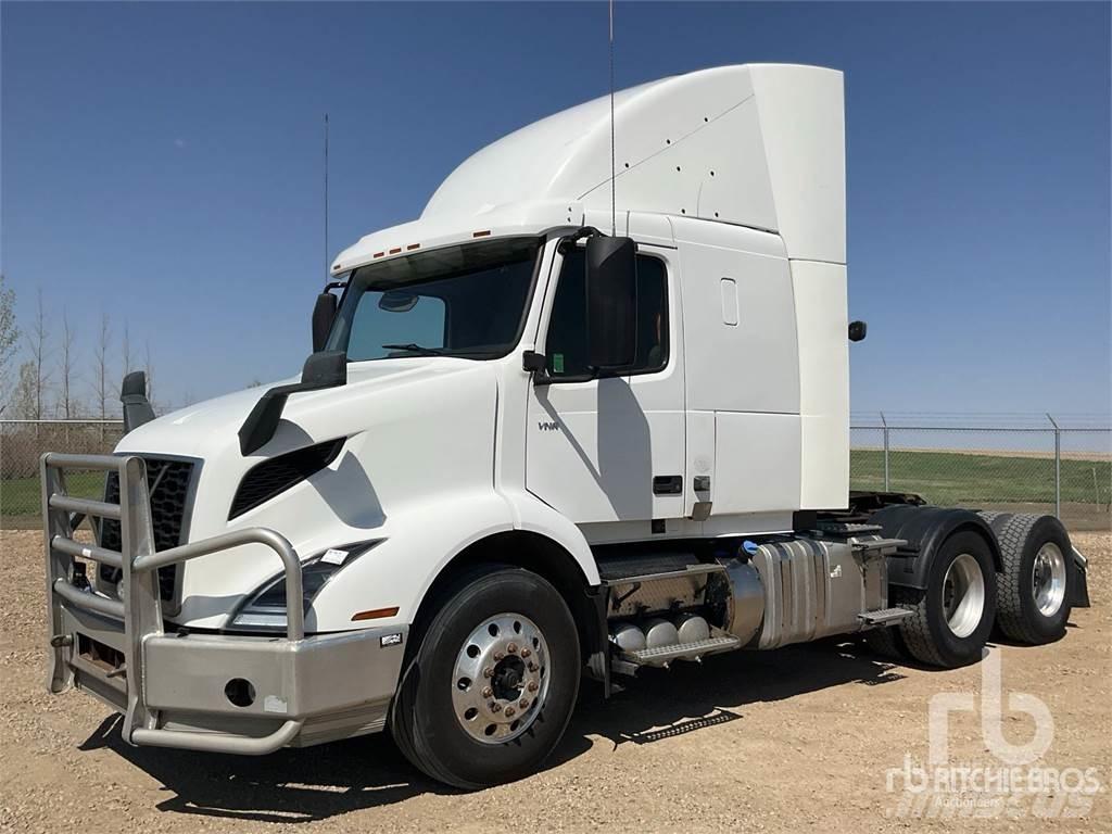 Volvo VNR64T400 曳引機組件