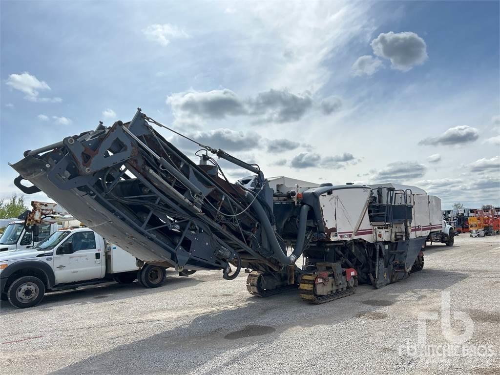 Wirtgen W220 瀝青冷銑刨機/銑床