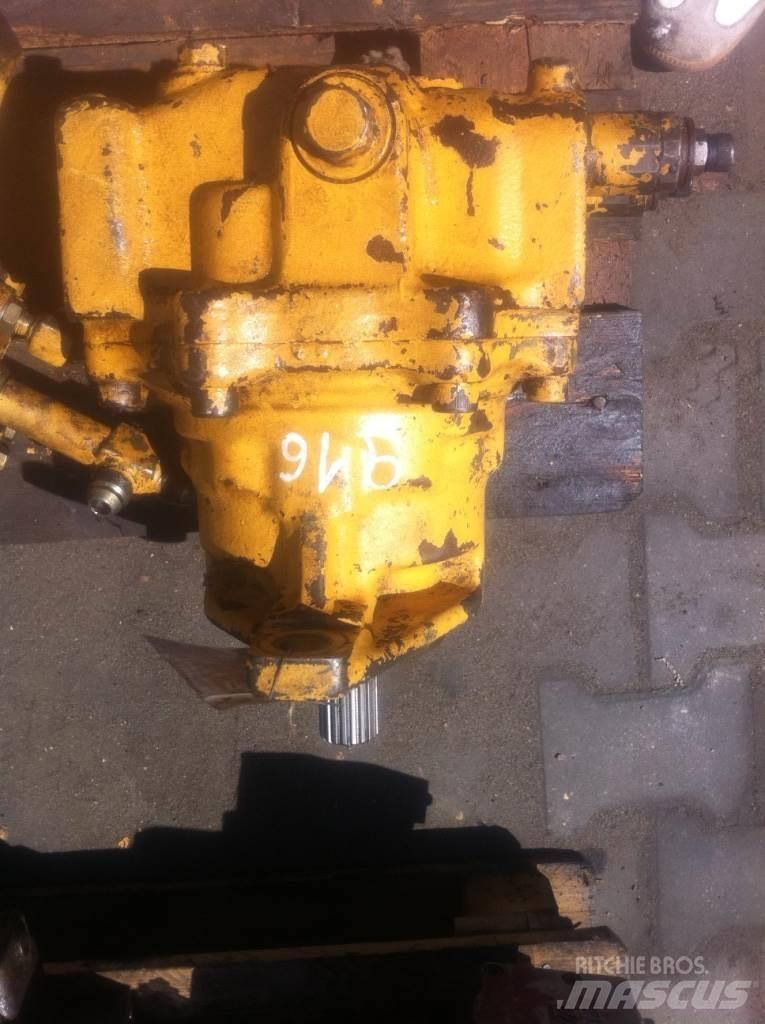 Komatsu E2153569 引擎/發動機