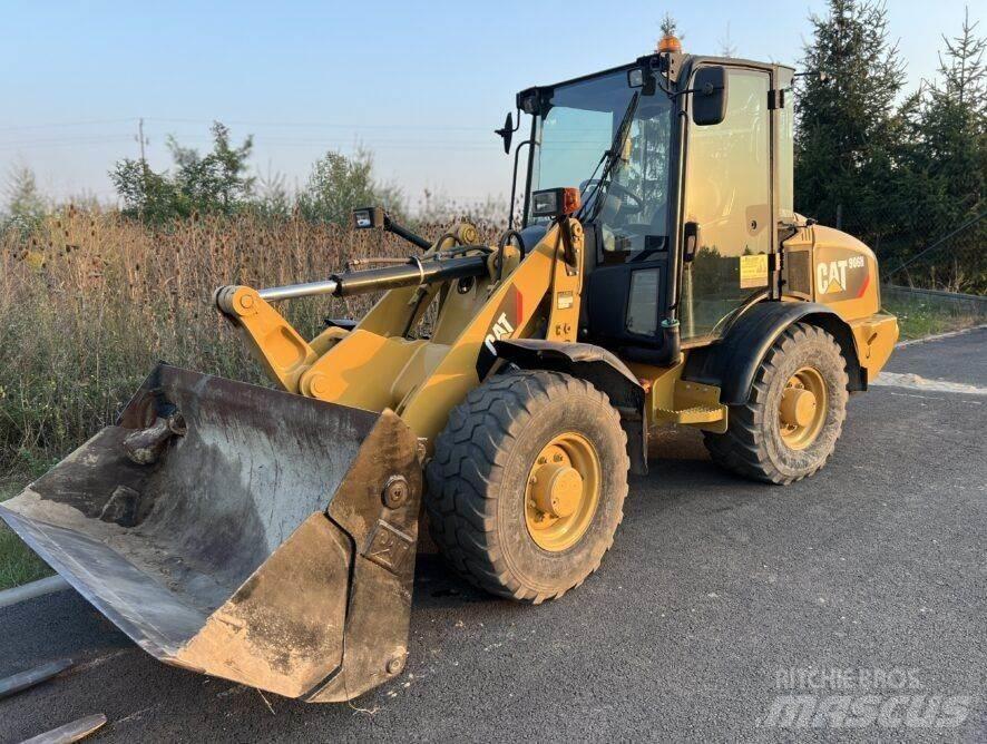 CAT 906H 工具搬運車