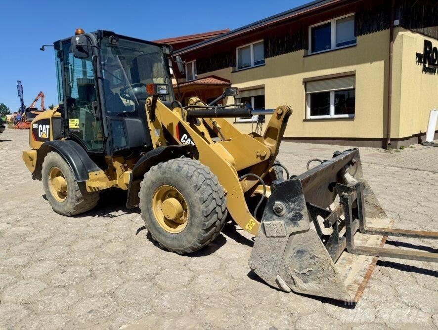 CAT 906H 輪胎式裝載機