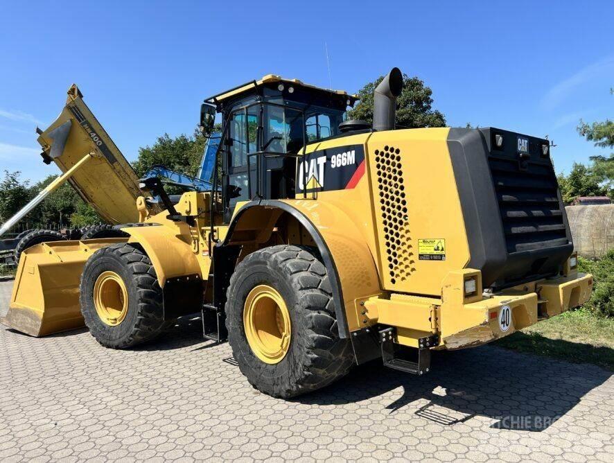 CAT 966M 輪胎式裝載機
