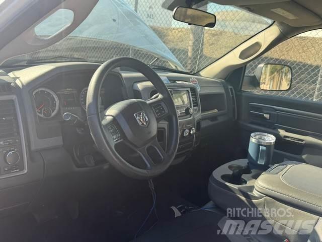 Dodge Ram 2500 救援車