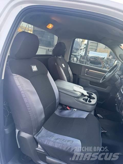 Dodge Ram 2500 救援車