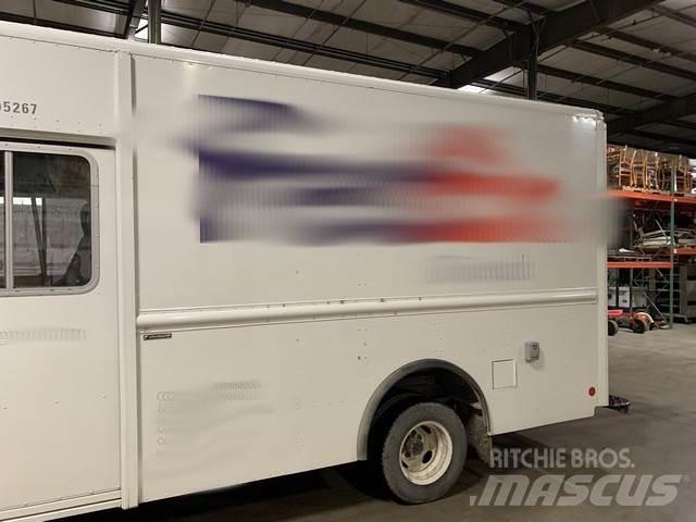 Ford E350 貨箱式卡車