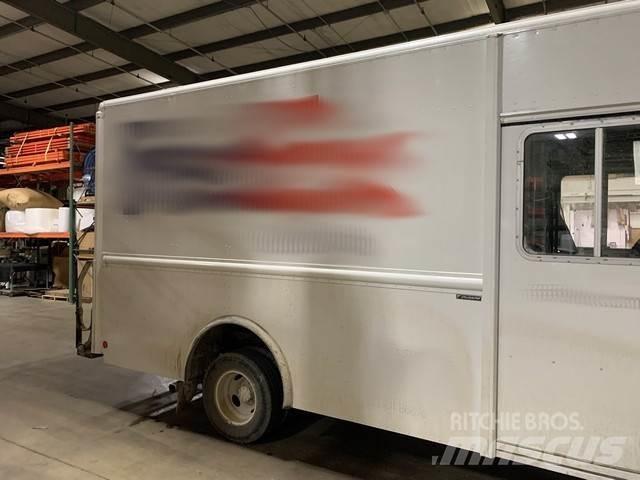 Ford E350 貨箱式卡車