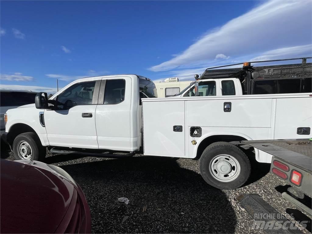 Ford F250 救援車