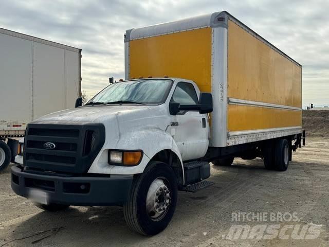 Ford F750 貨箱式卡車