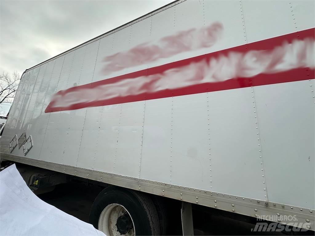 Freightliner M2 貨箱式卡車