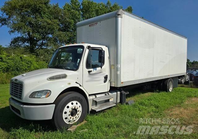Freightliner M2 貨箱式卡車