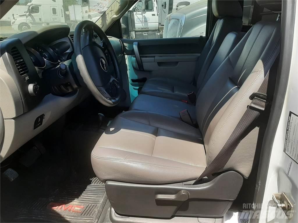 GMC Sierra 3500 其他貨車