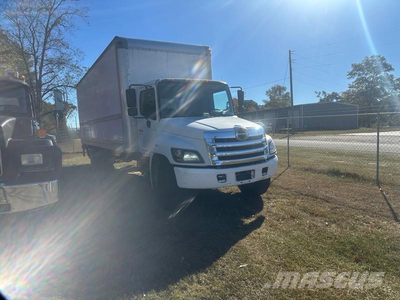 Hino 258LP 貨箱式卡車