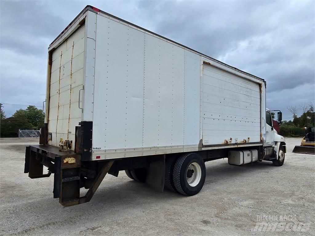 Hino 268 貨箱式卡車