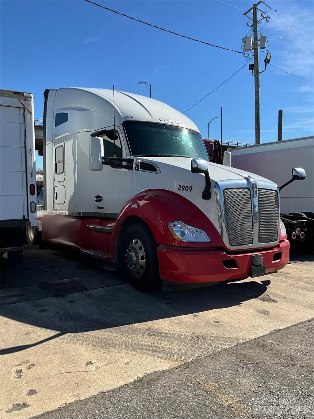 Kenworth T680 曳引機組件