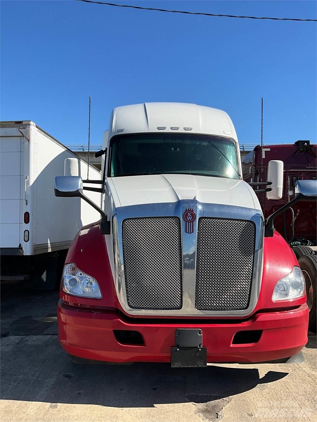 Kenworth T680 曳引機組件