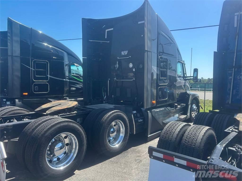 Kenworth T680 曳引機組件