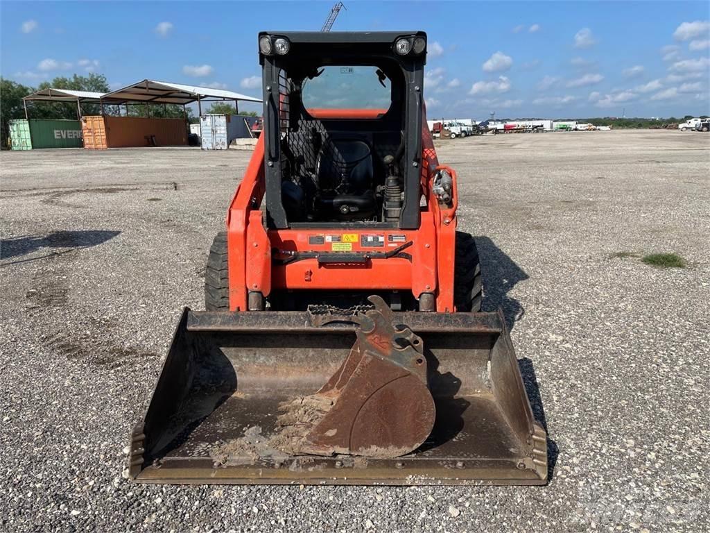 Kubota SSV75 滑移轉向裝載機