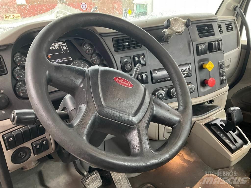 Peterbilt 579 曳引機組件
