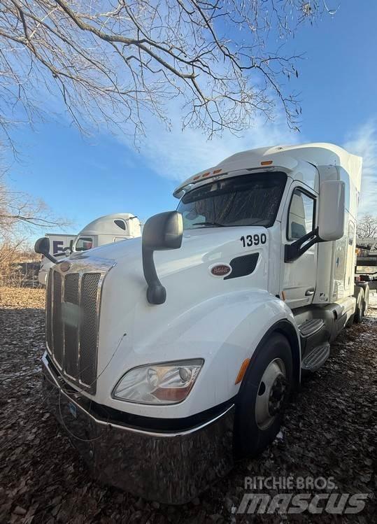 Peterbilt 579 曳引機組件