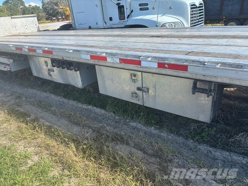 Transcraft Drop 車輛運輸拖車