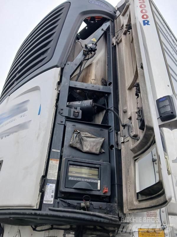Utility 3000R 車輛運輸拖車
