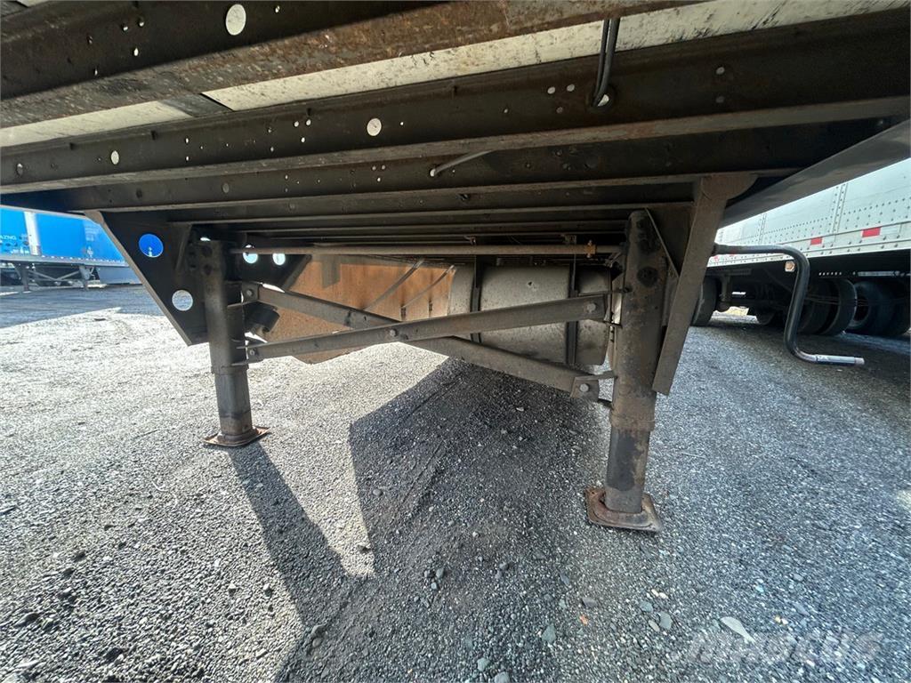 Utility VS2RA 車輛運輸拖車