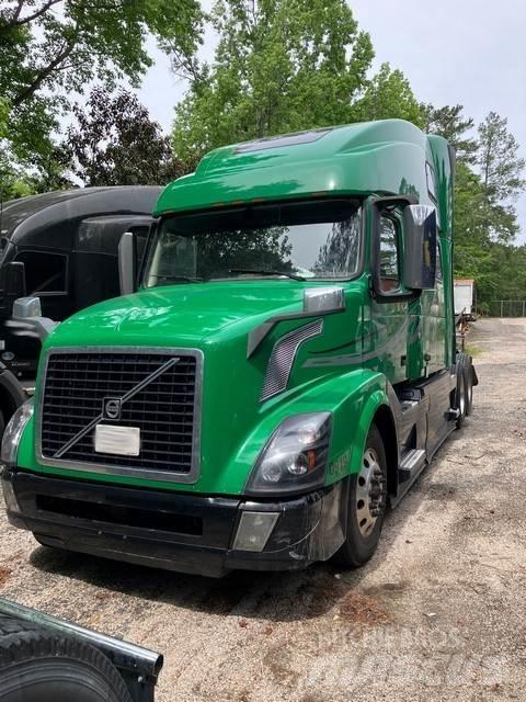 Volvo T780 曳引機組件