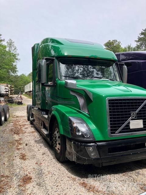 Volvo T780 曳引機組件