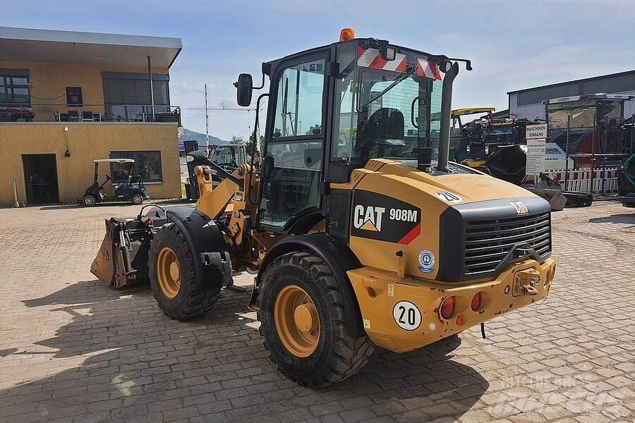 CAT 908 M 輪胎式裝載機