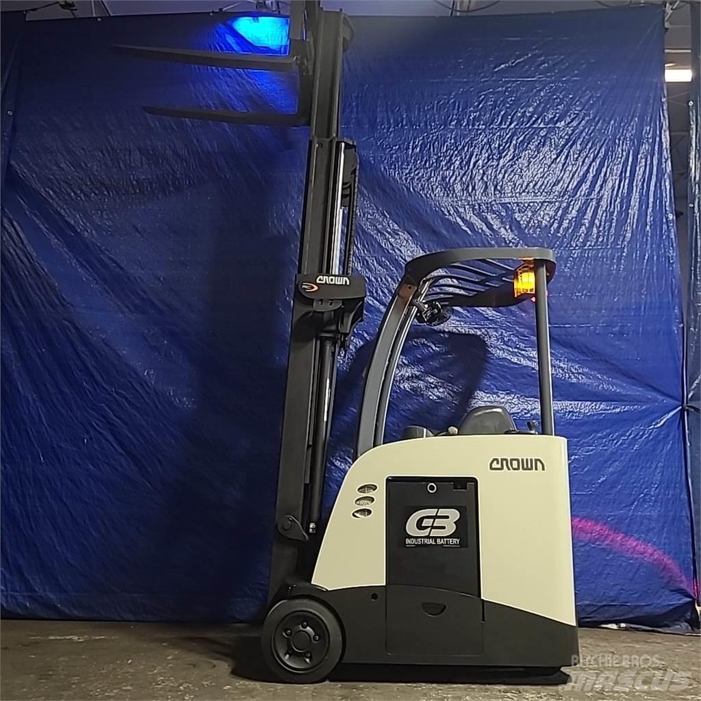 Crown RC5535-30 電動堆高機