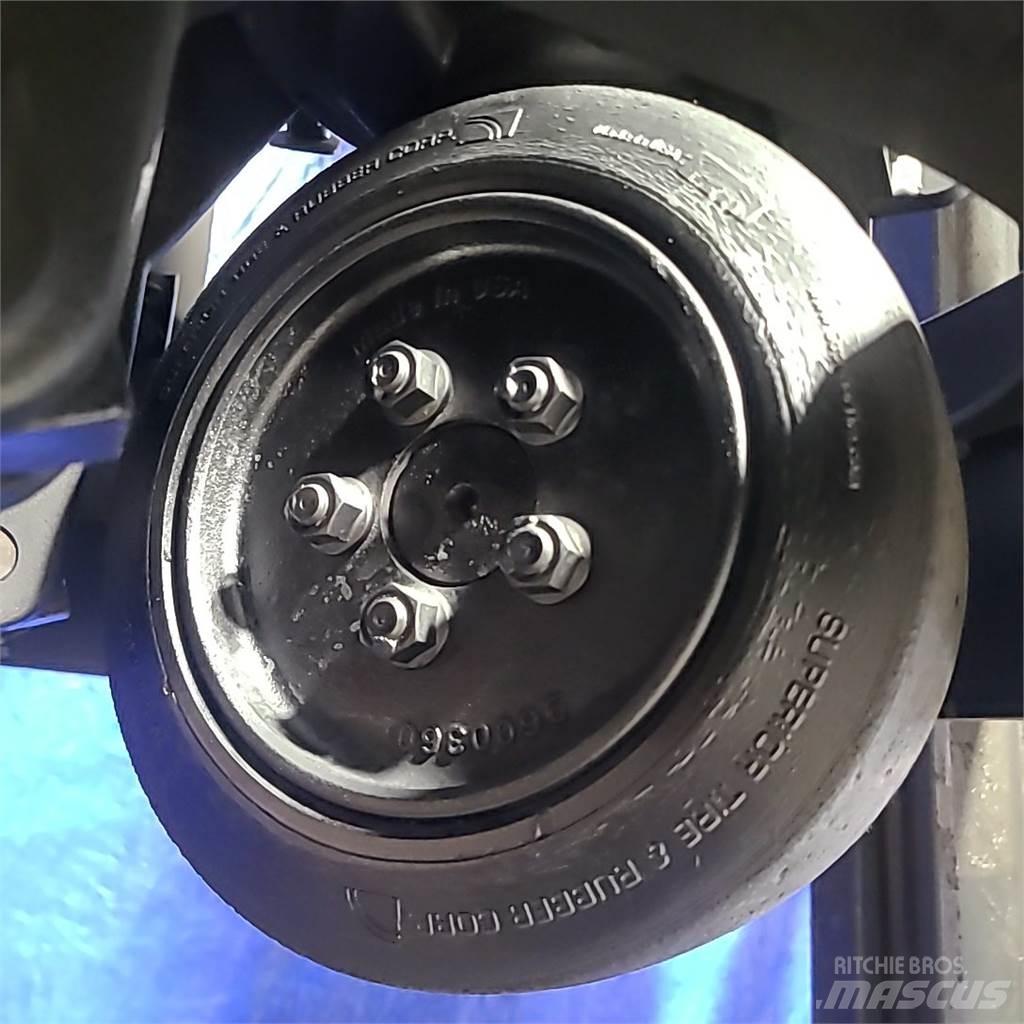 Yale MPB045VG 手拉式油壓拖板車