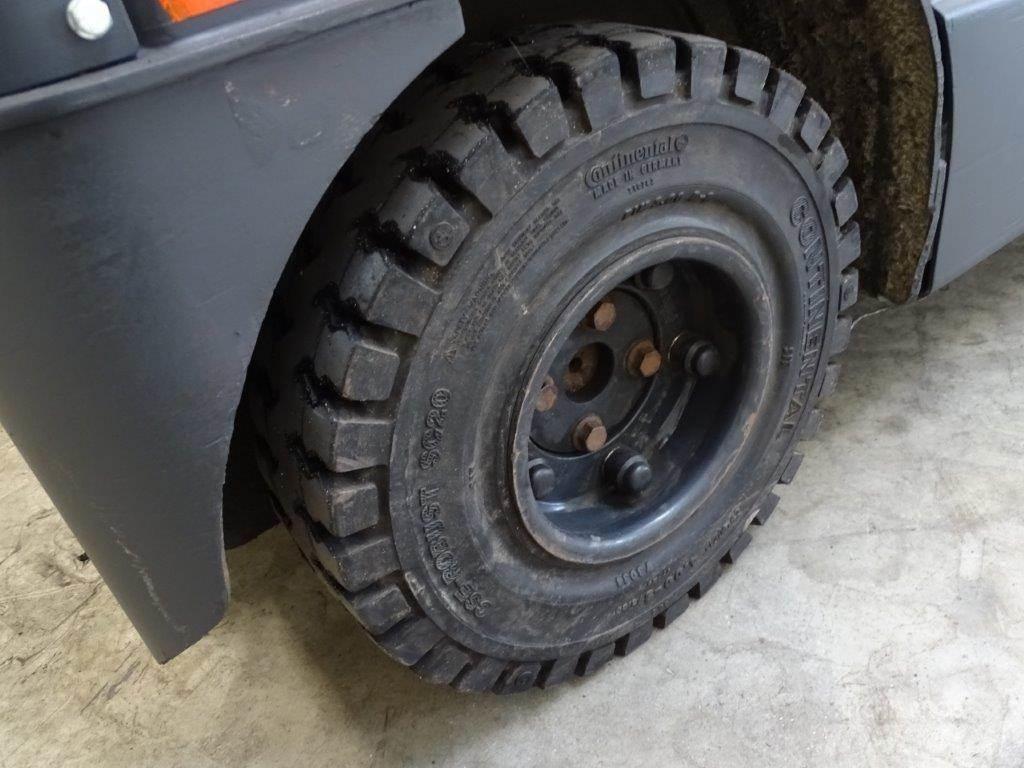 Linde P60 牽引車