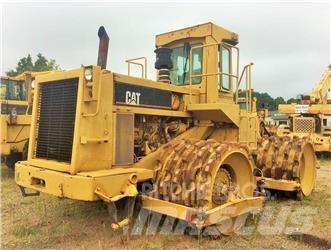 CAT 825C 土壤壓實機