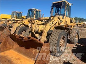 CAT 926E 輪胎式裝載機