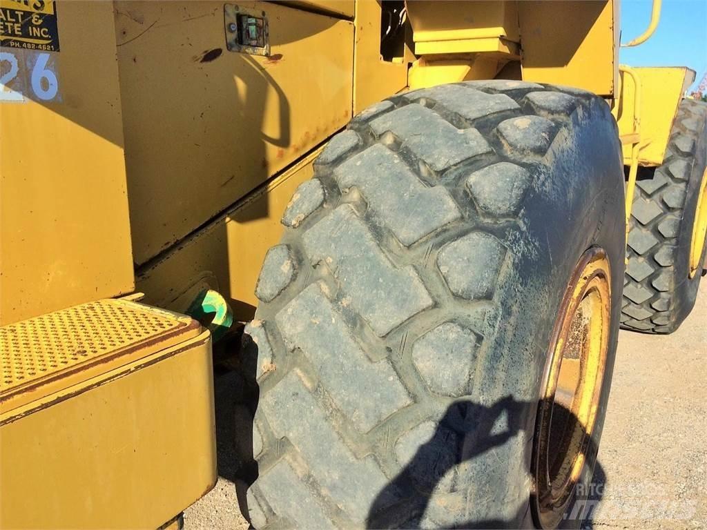 CAT 950F 輪胎式裝載機