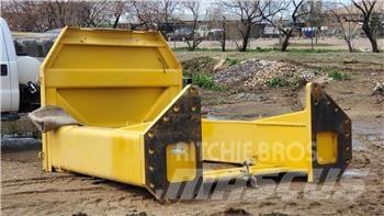 Komatsu WA1200 駕駛室與內部