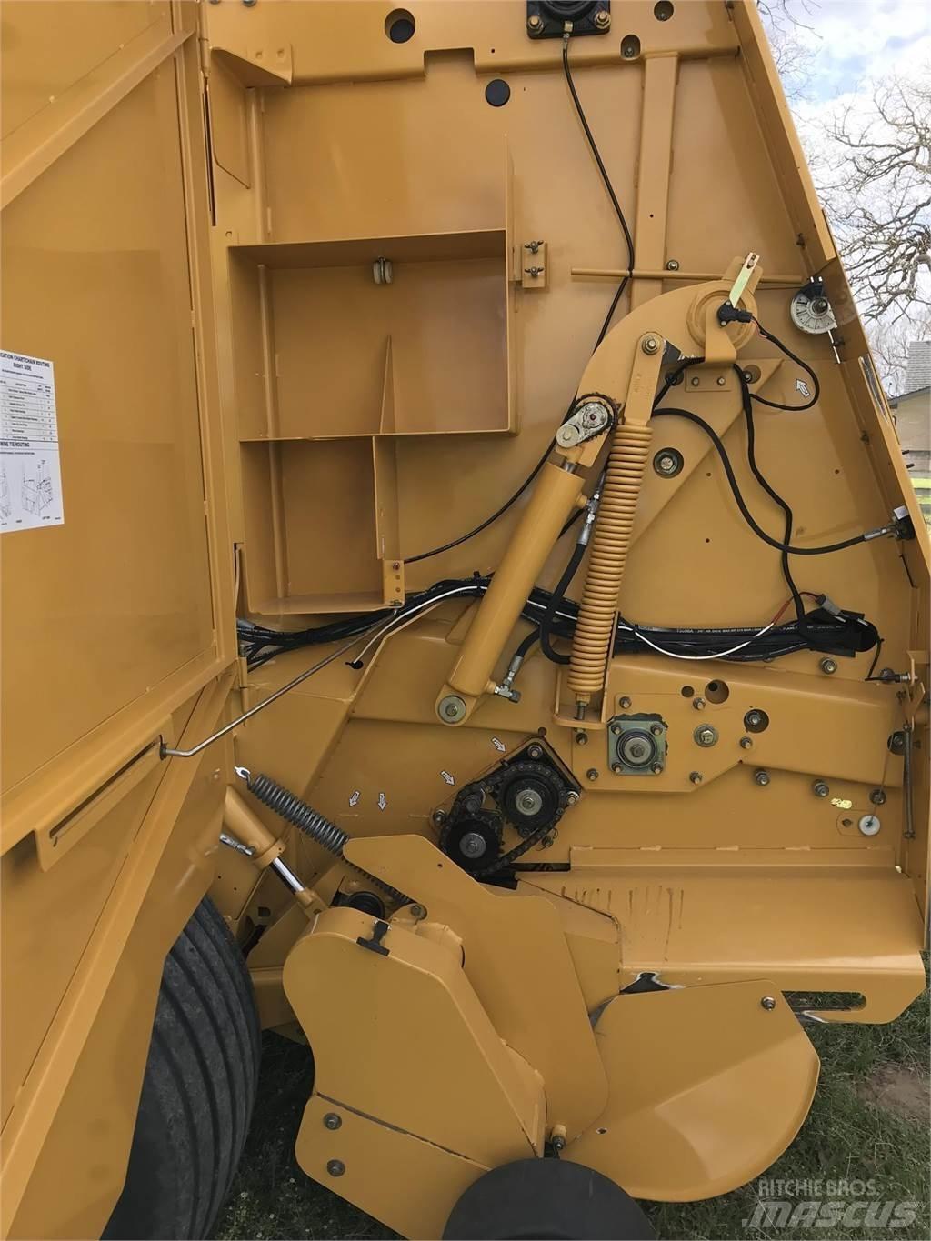 Vermeer 605SM 圓型牧草打包機