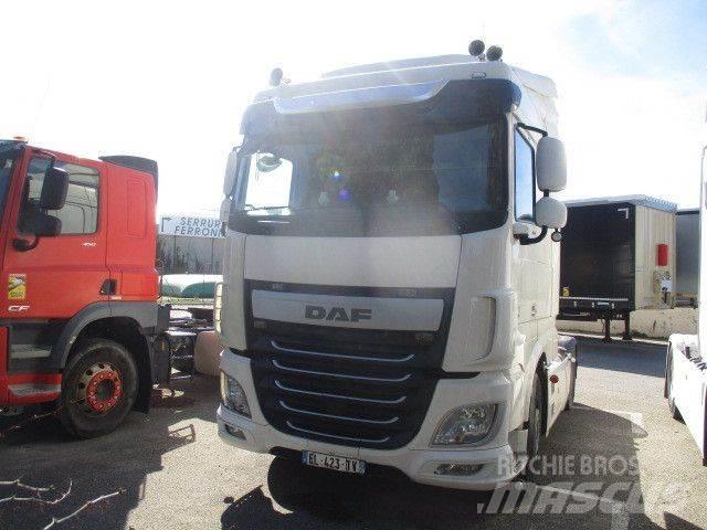 DAF XF 460 曳引機組件