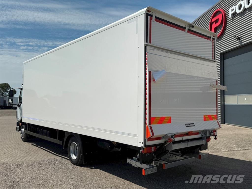 DAF XB230 med lift 貨箱式卡車
