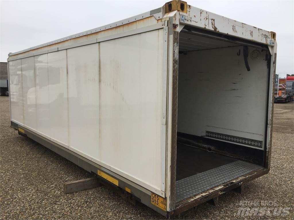  7450 mm med rulleport 箱體半拖車