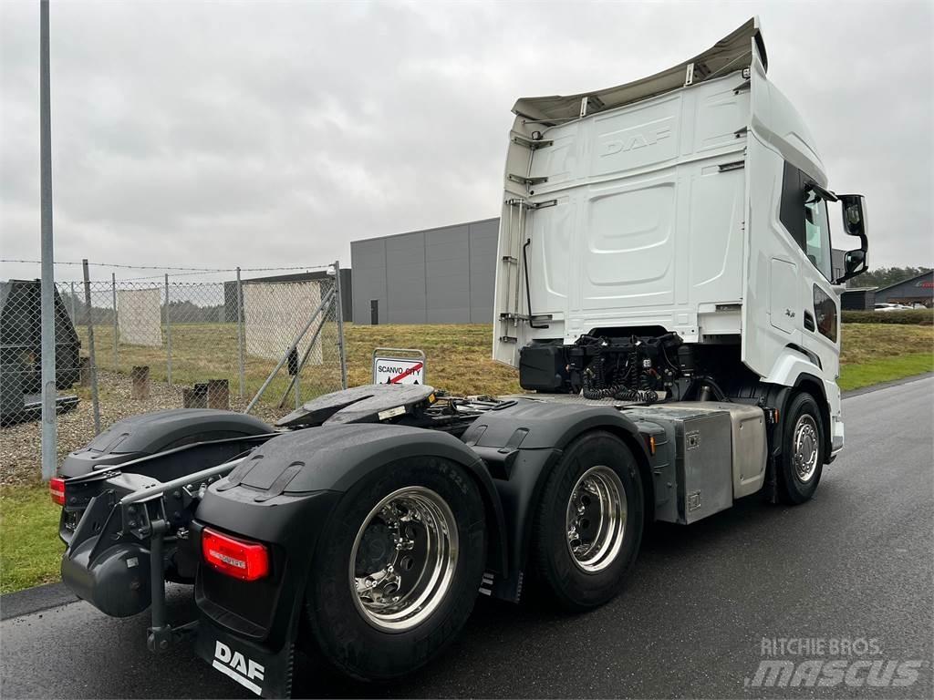 DAF XF530 FTS 6x2 曳引機組件