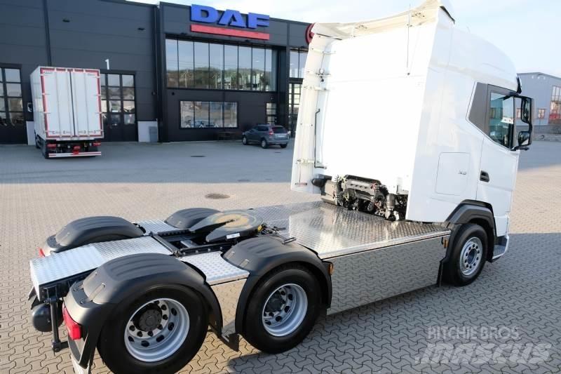 DAF XG+ 530 6x2 曳引機組件